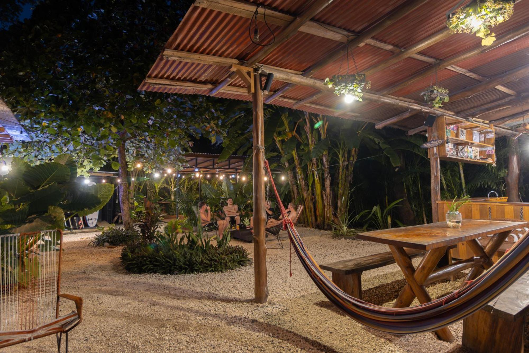 Akih Pods Hostel Playa Santa Teresa  Kültér fotó